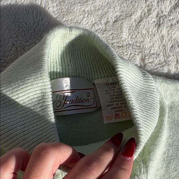 Vintage Traditions Fleece Top – Size Large | Light Green | Cozy Girl Aesthetic - Picture 5 of 7